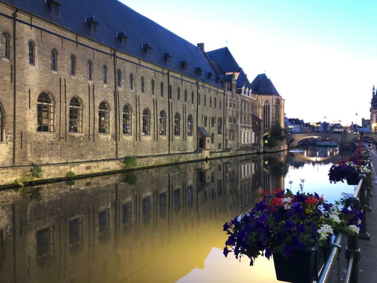 Studio Medieval City Center At River De Leie Ghent Luaran gambar